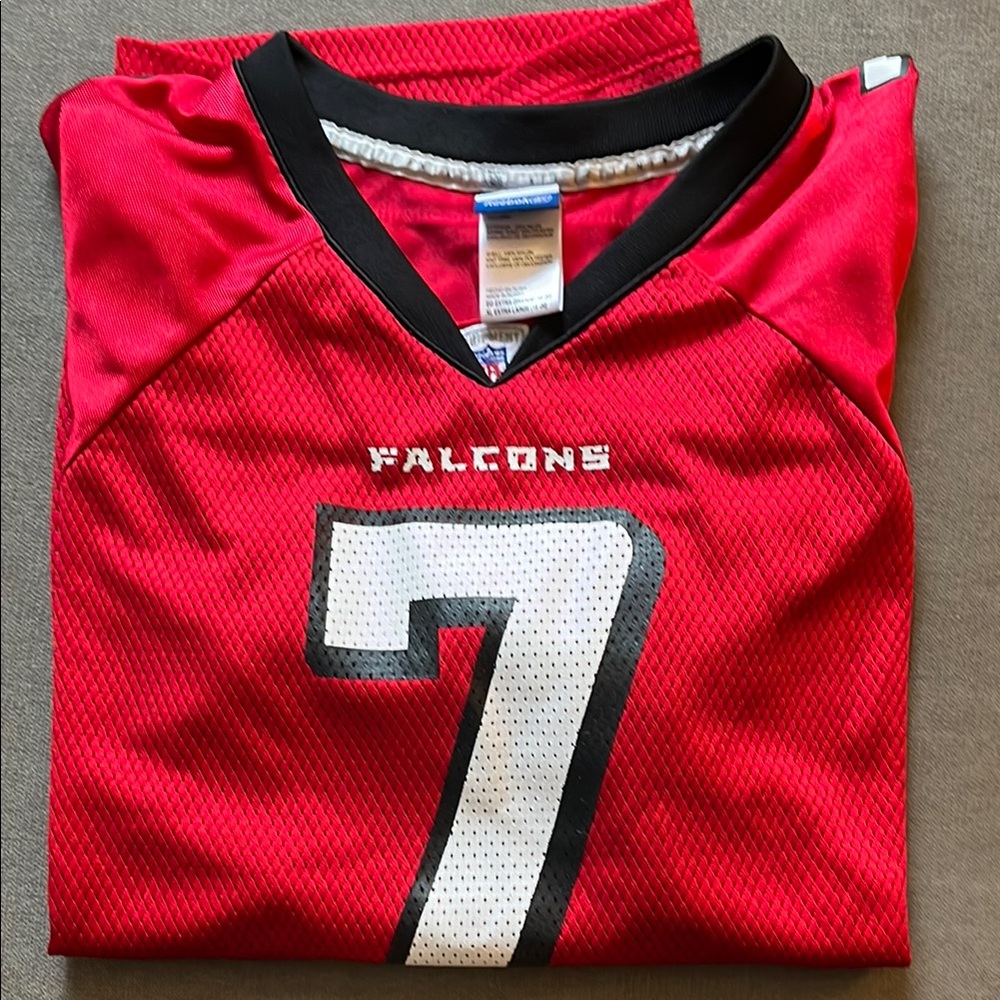 Boys Reebok NFL Falcons Vick Jersey Shirt Size XL (18-20)